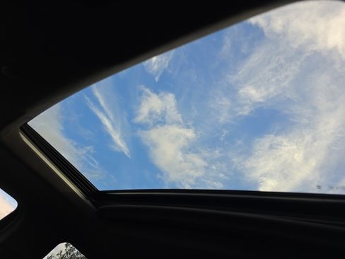 Used 2024 GMC Sierra 1500 Denali Ultimate image 34