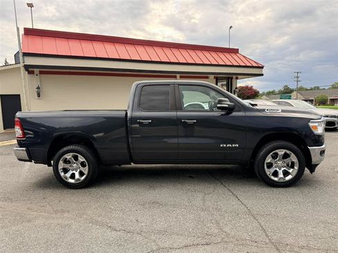 Used 2020 RAM 1500 Big Horn AWD/4WD image 4
