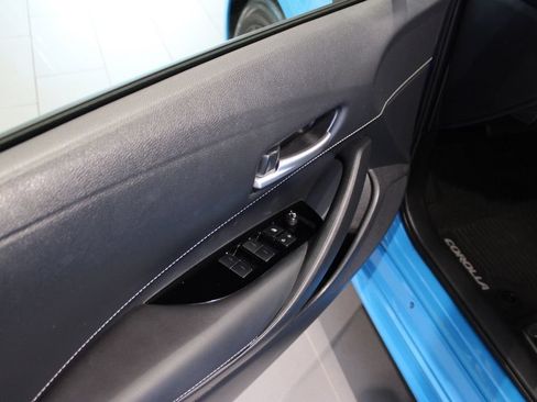 Used 2022 Toyota Corolla SE FWD image 29