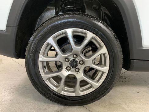 Used 2025 Jeep Compass Limited AWD/4WD image 25