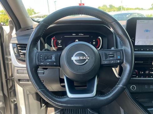 Used 2023 Nissan Rogue Platinum w/ Platinum Premium Package FWD image 25