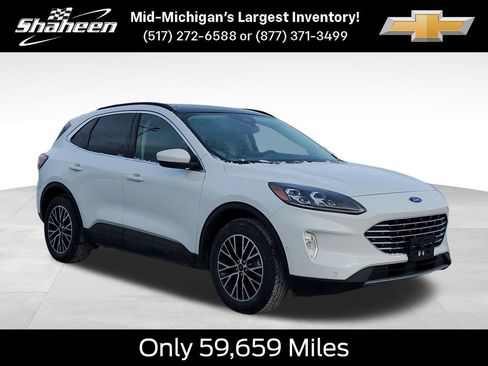 Used 2022 Ford Escape Titanium w/ Titanium Premium Package image 2