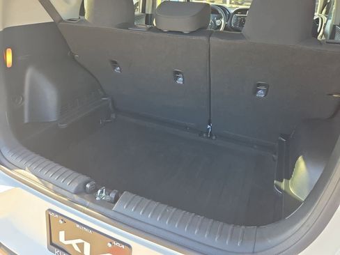 Certified 2024 Kia Soul LX w/ Option Group 015 image 31