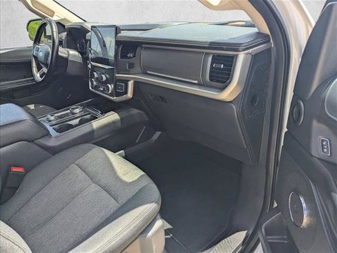 Used 2024 Ford Expedition Max XLT AWD/4WD image 22