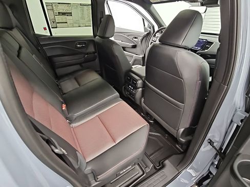 New 2026 Honda Ridgeline Black Edition image 39