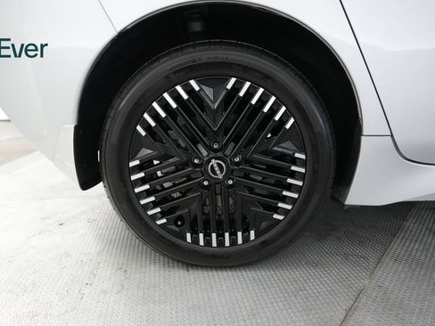 Used 2024 Nissan Leaf SV Plus FWD image 21