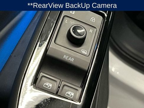 Used 2023 Volkswagen ID.4 Pro S Plus image 17