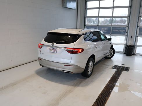 Certified 2021 Buick Enclave Essence w/ Sound and Sites Package AWD/4WD image 43