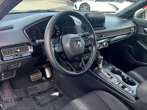 Used 2022 Honda Civic Sport image 13