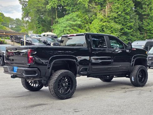 Used 2024 Chevrolet Silverado 2500 Custom w/ Custom Value Package AWD/4WD image 7