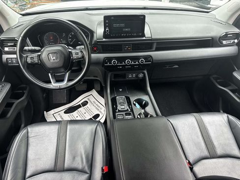 Used 2023 Honda Pilot EX-L image 13