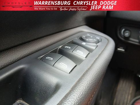 Used 2019 GMC Terrain SLE FWD image 29