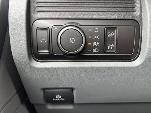 New 2026 Ford F250 XL AWD/4WD image 17