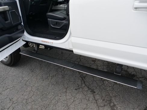 Used 2022 Ford F450 Lariat w/ Lariat Ultimate Package AWD/4WD image 42
