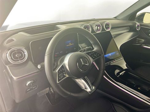 Certified 2026 Mercedes-Benz GLC 300 4MATIC image 10