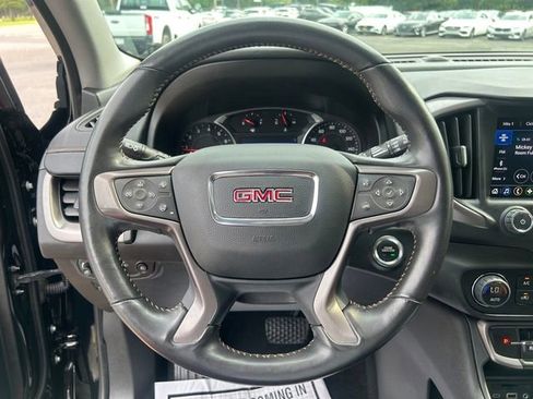 Used 2022 GMC Terrain AT4 image 11