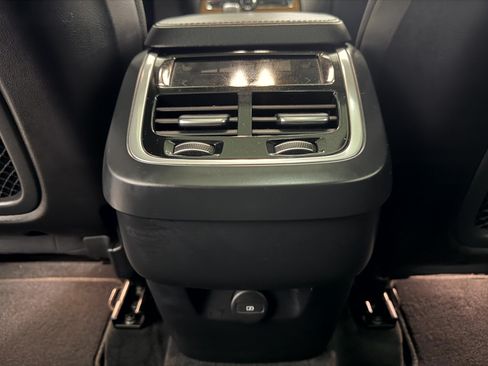 Used 2023 Volvo XC90 B6 Plus w/ Protection Package Premier AWD/4WD image 24