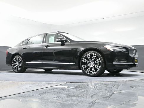 Used 2023 Volvo S90 B6 Plus w/ Protection Package Premier image 50