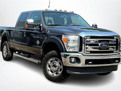 Used 2015 Ford F350 XLT w/ XTR Plus Package image 3