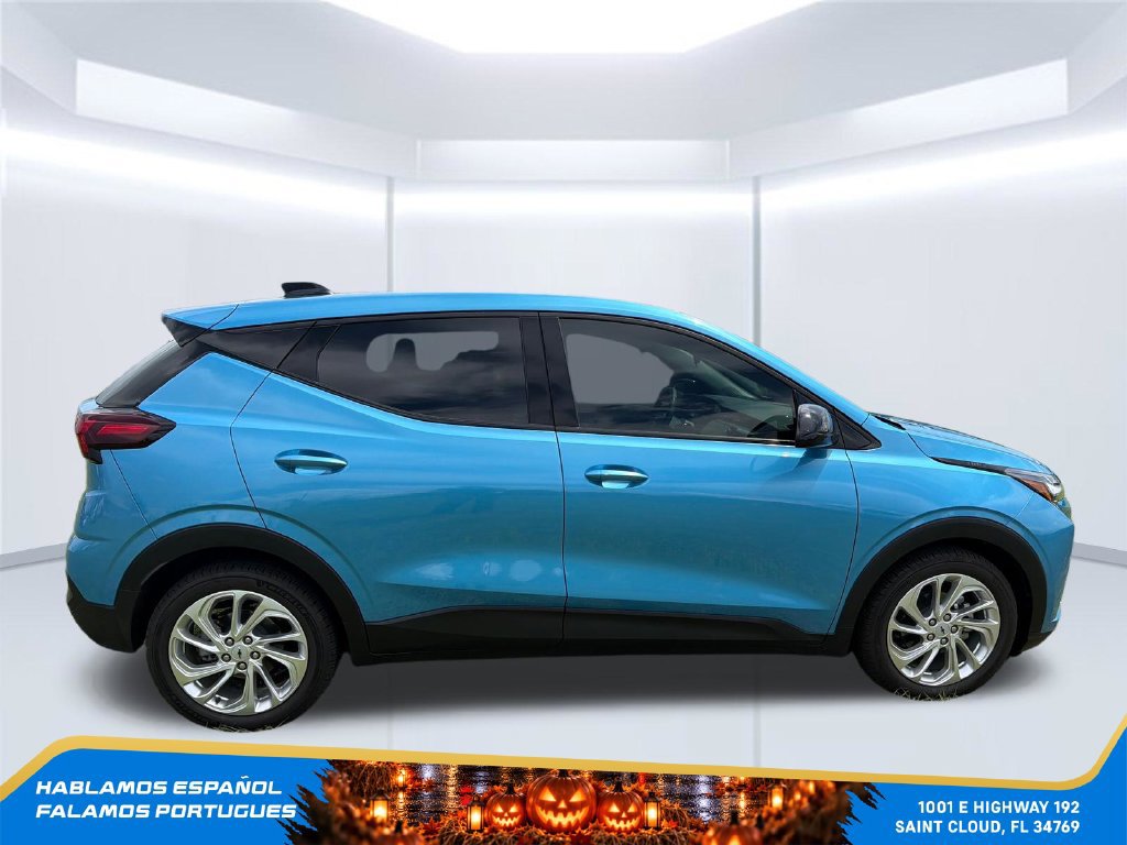 New 2027 Chevrolet Bolt LT FWD image 6