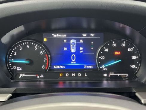 Used 2022 Ford Explorer XLT AWD/4WD image 36