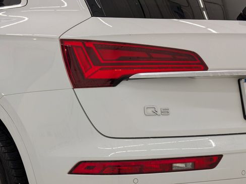 Used 2021 Audi Q5 Premium w/ Convenience Package image 13