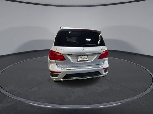Used 2015 Mercedes-Benz GL 550 4MATIC image 7