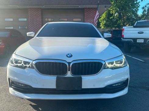 Used 2018 BMW 530i xDrive w/ Premium Package AWD/4WD image 9