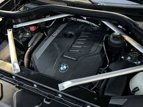 Used 2023 BMW X6 xDrive40i w/ Luxury Seating Package image 27