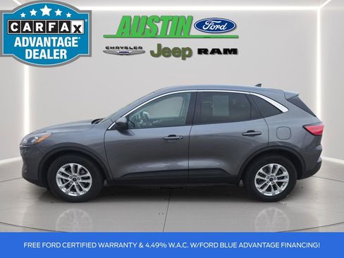 Certified 2021 Ford Escape SE image 2