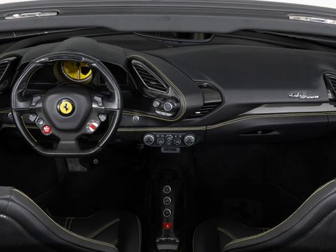 Used 2017 Ferrari 488 Spider RWD image 21