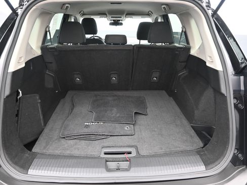 Used 2023 Nissan Rogue S AWD/4WD image 23