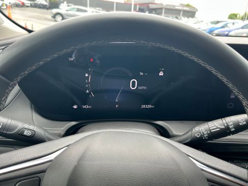 Used 2025 Buick Encore GX Preferred FWD image 35