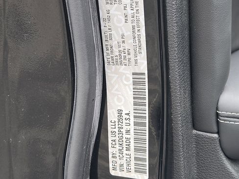 Used 2023 Jeep Grand Cherokee L Overland w/ Advanced Protech Group III image 26