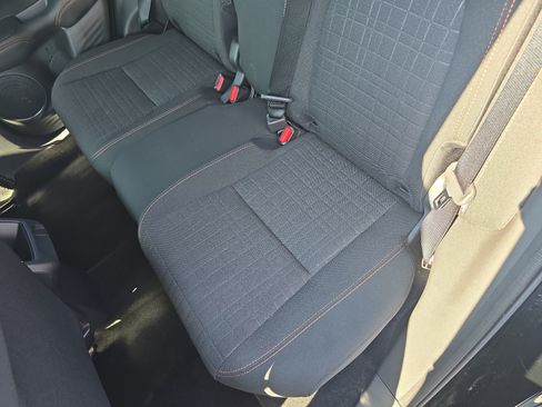 Used 2025 Honda HR-V Sport image 13