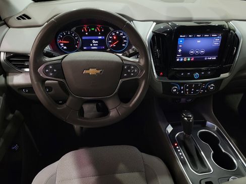 Used 2020 Chevrolet Traverse LT AWD/4WD image 22