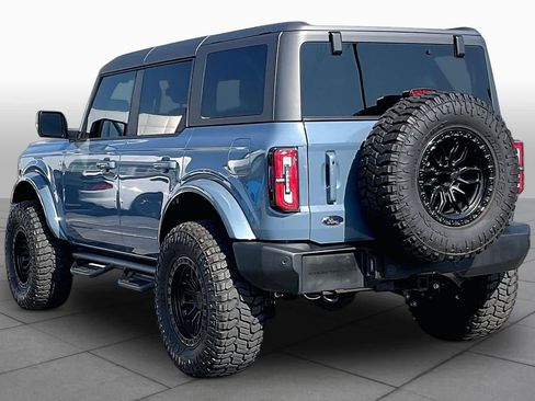 Used 2025 Ford Bronco Outer Banks AWD/4WD image 12