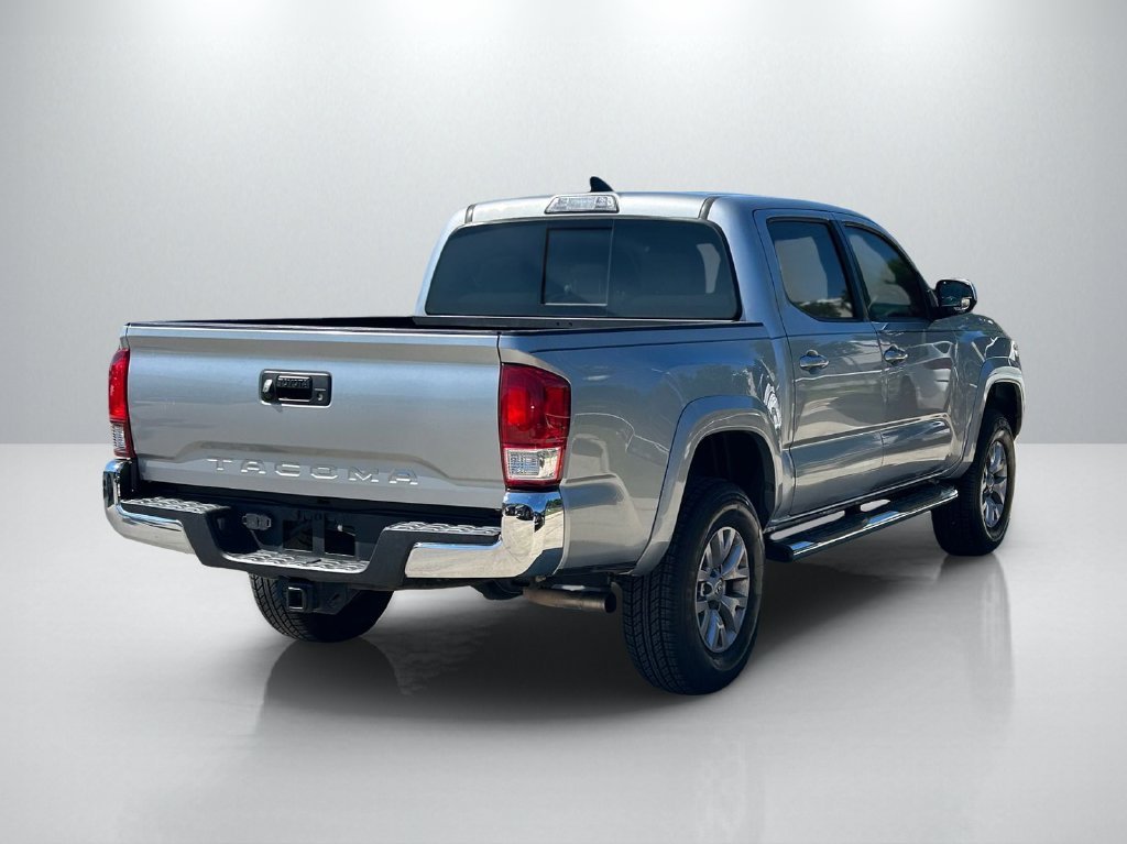 Used 2019 Toyota Tacoma SR5 RWD image 5