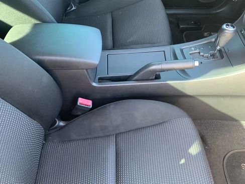 Used 2012 MAZDA MAZDA3 i Touring image 18