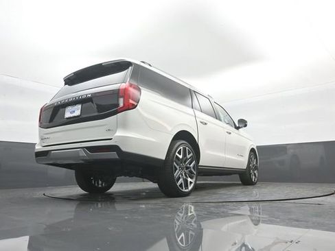 New 2026 Ford Expedition Max Platinum w/ Platinum Ultimate Package image 38
