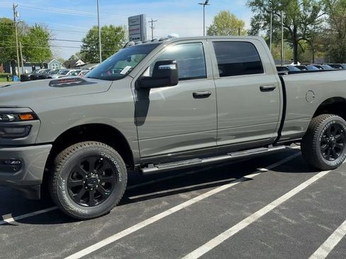 New 2026 RAM 2500 Tradesman AWD/4WD image 3