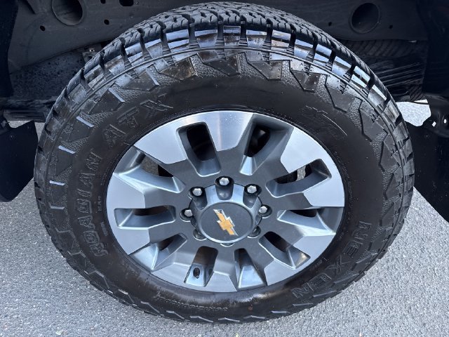 Used 2024 Chevrolet Silverado 2500 Custom w/ Custom Value Package AWD/4WD image 26