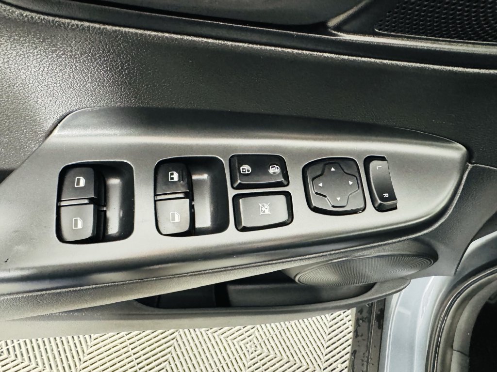 Used 2019 Hyundai Kona SE FWD image 8