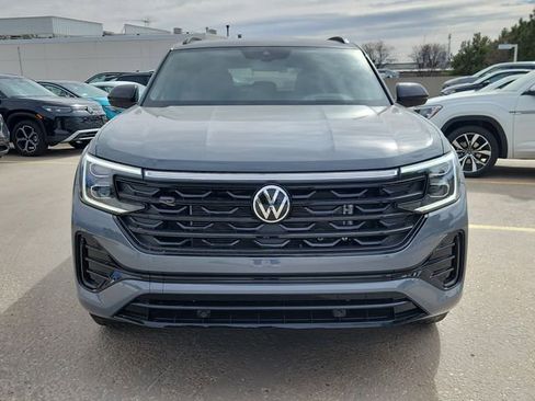 New 2026 Volkswagen Atlas Cross Sport SEL R-Line image 5