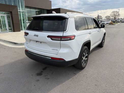 Used 2024 Jeep Grand Cherokee L Limited w/ Luxury Tech Group II image 10