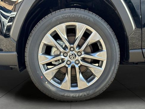 New 2025 Toyota RAV4 XLE Premium image 33