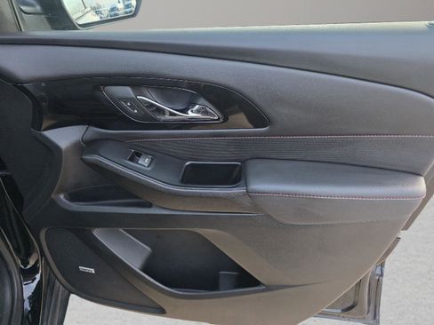 Used 2023 Chevrolet Traverse RS w/ LPO, Floor Liner Package image 83
