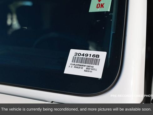 Used 2024 Jeep Wrangler Unlimited Rubicon 4xe w/ Technology Group image 18