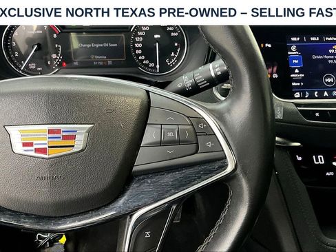 Used 2021 Cadillac XT5 Premium Luxury AWD/4WD image 27