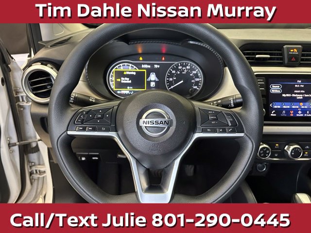 Used 2021 Nissan Versa SV FWD image 23
